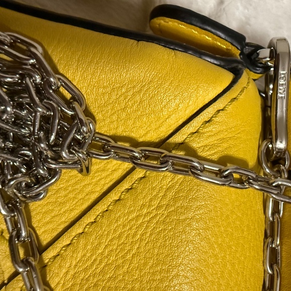 LOEWE CALFSKIN NANO PUZZLE SHOULDER BAG - Picture 9 of 11